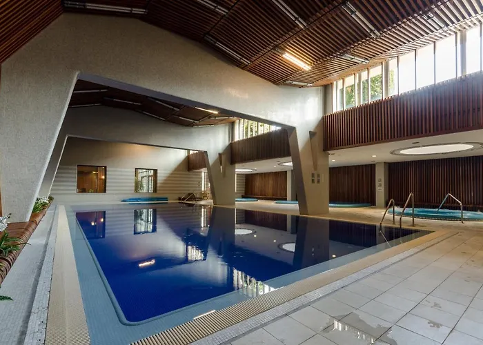 Flat At The Danube With Wellness